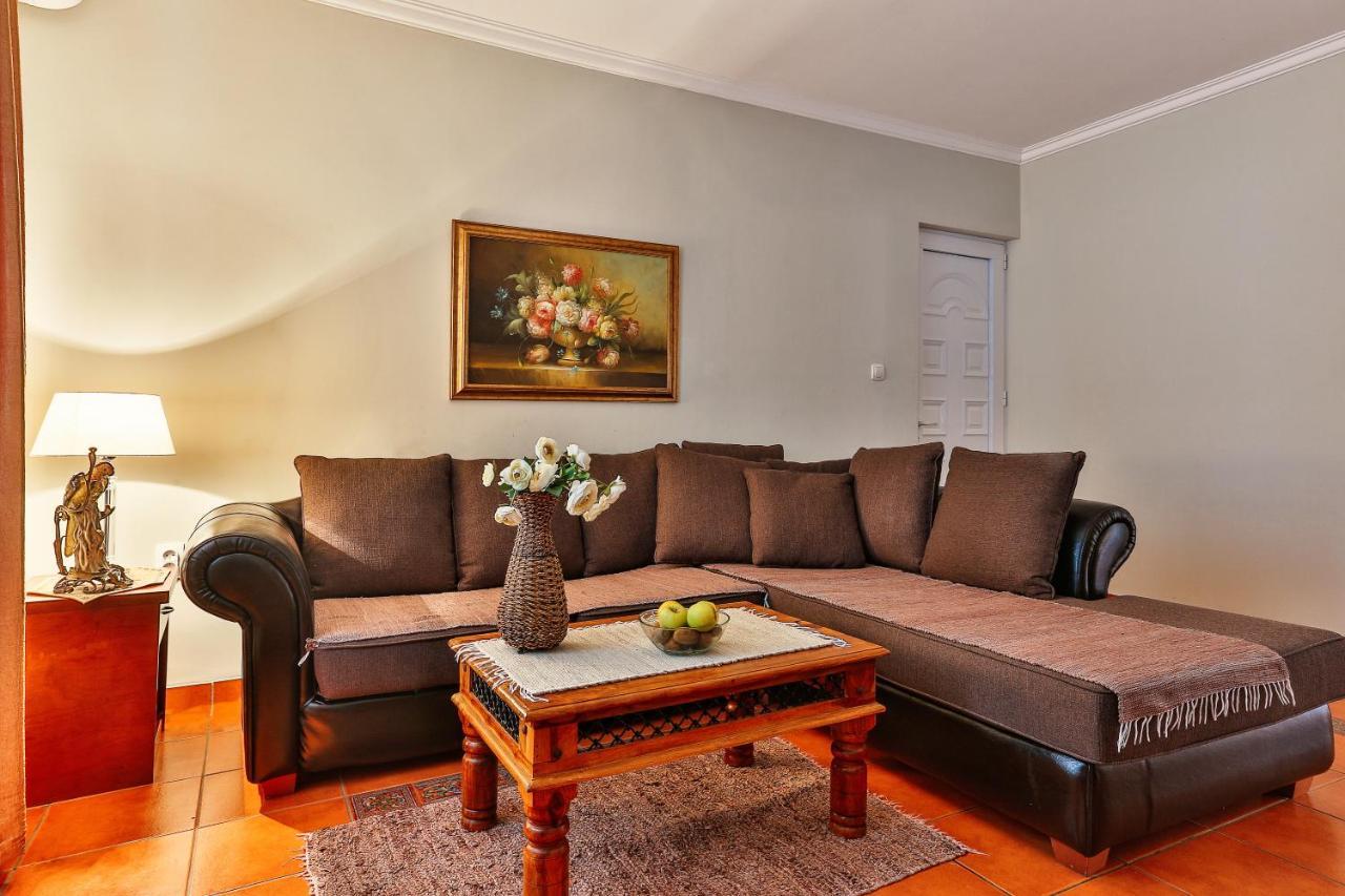 אוטייהא Apartments Misko מראה חיצוני תמונה