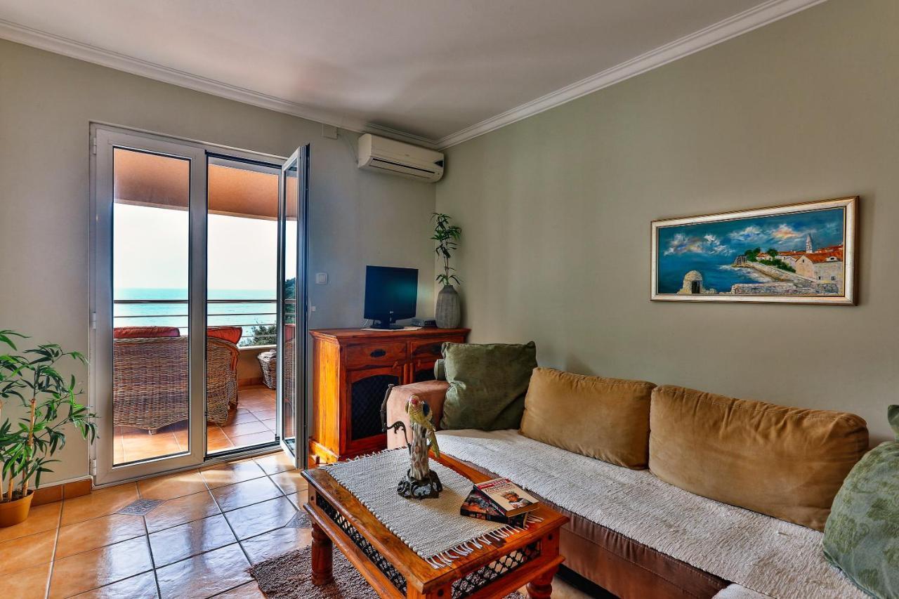 אוטייהא Apartments Misko מראה חיצוני תמונה
