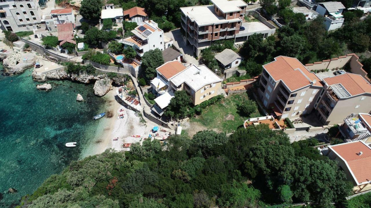 אוטייהא Apartments Misko מראה חיצוני תמונה